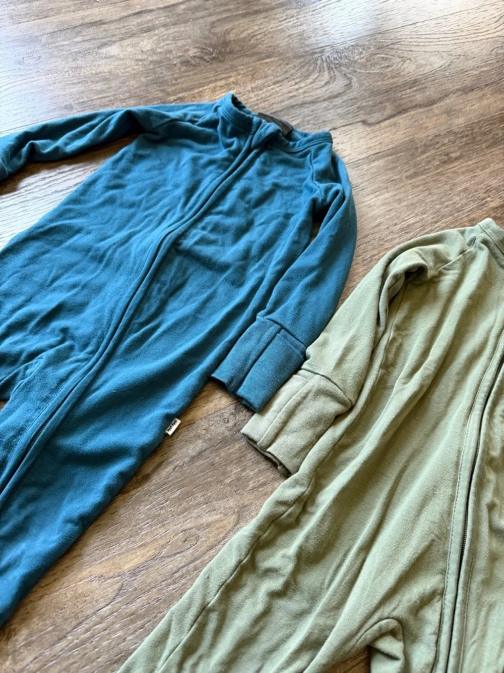 Little Sleepies Lunaluxe Teal and Green Bamboo Pajamas 6-12 months Set of 2
